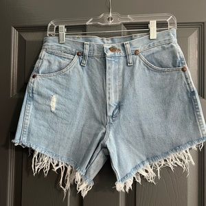 Women’s Wrangler long denim shorts size 29 x 32